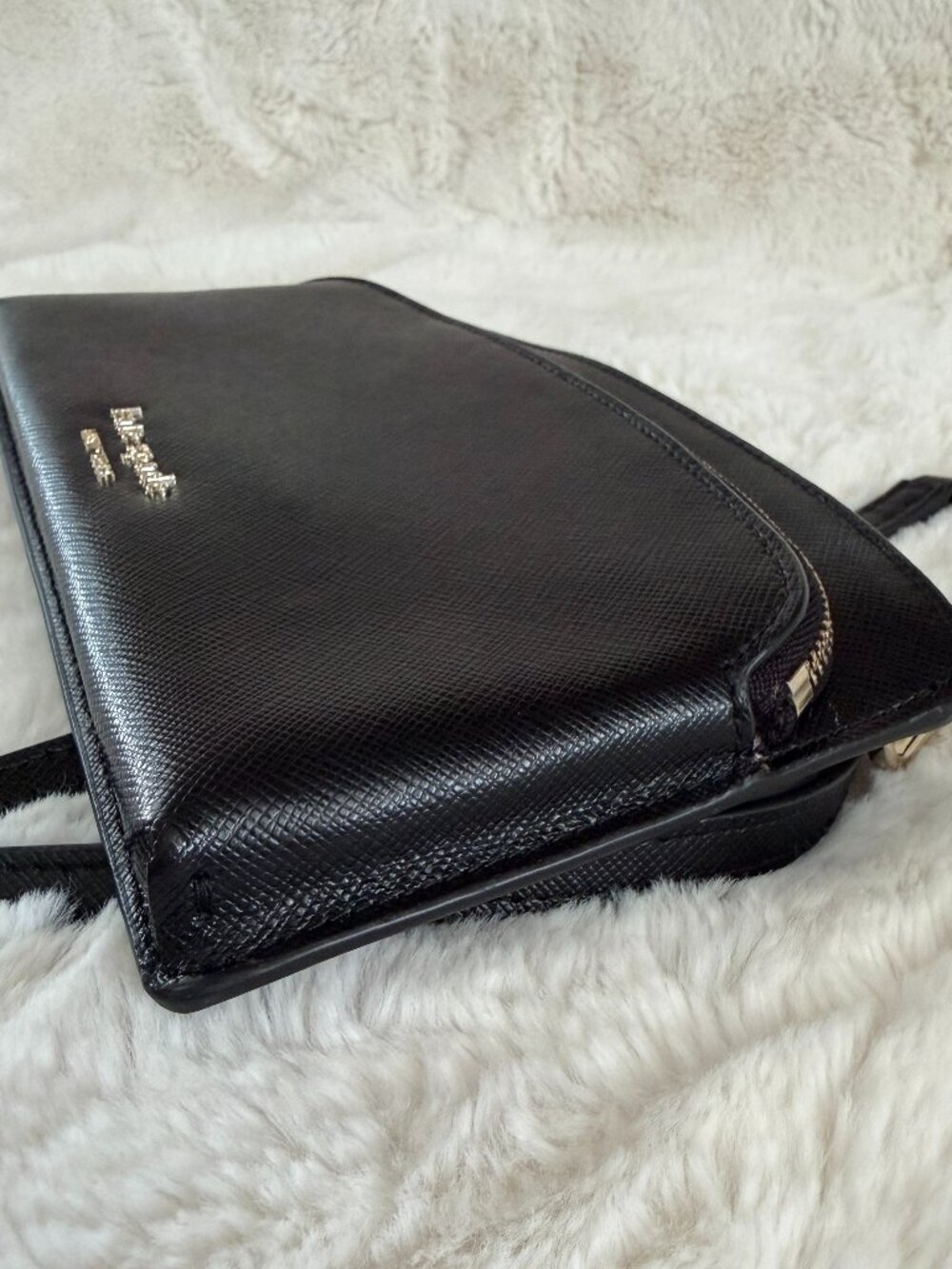 Kate Spade Spencer East West Phone Black Leather Crossbody Bag - Picture 10 of 15